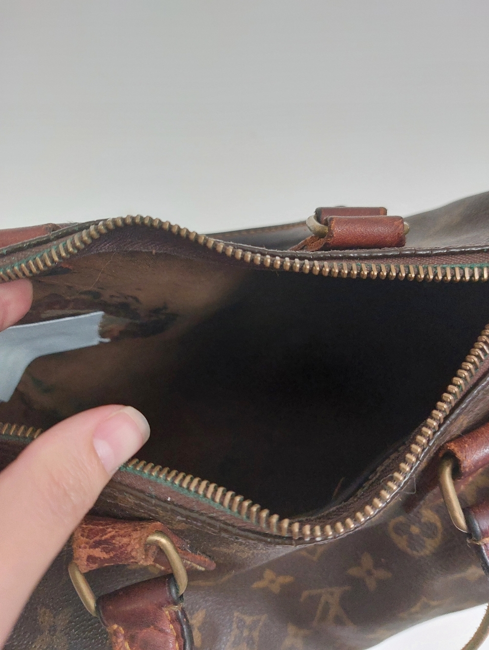 Vintage Louis Vuitton Speedy - Picture 9 of 11
